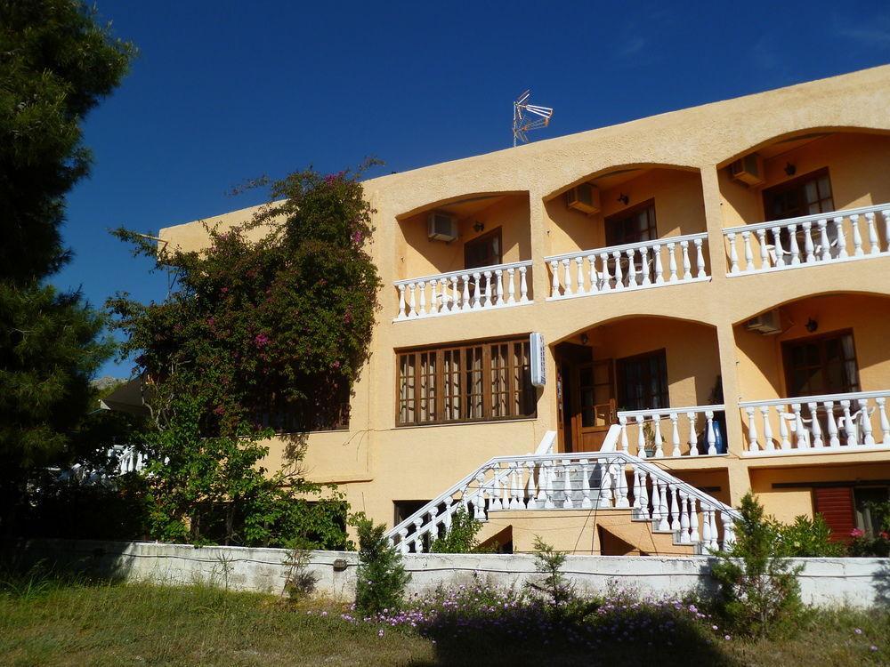 Liberty II Hotel Agia Marina  ภายนอก รูปภาพ