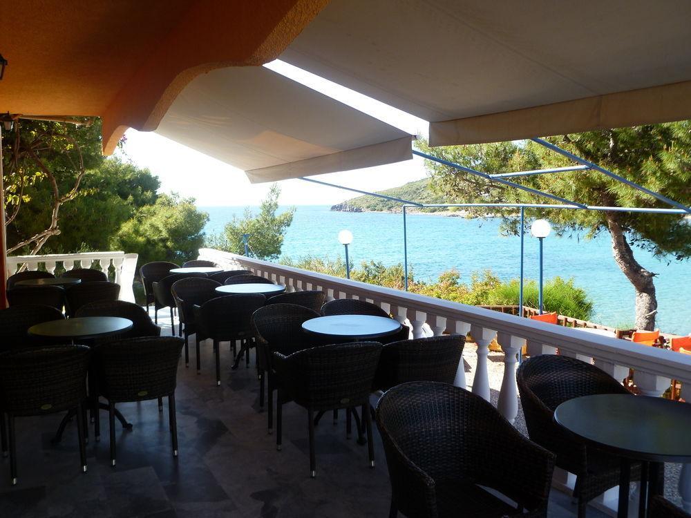 Liberty II Hotel Agia Marina  ภายนอก รูปภาพ